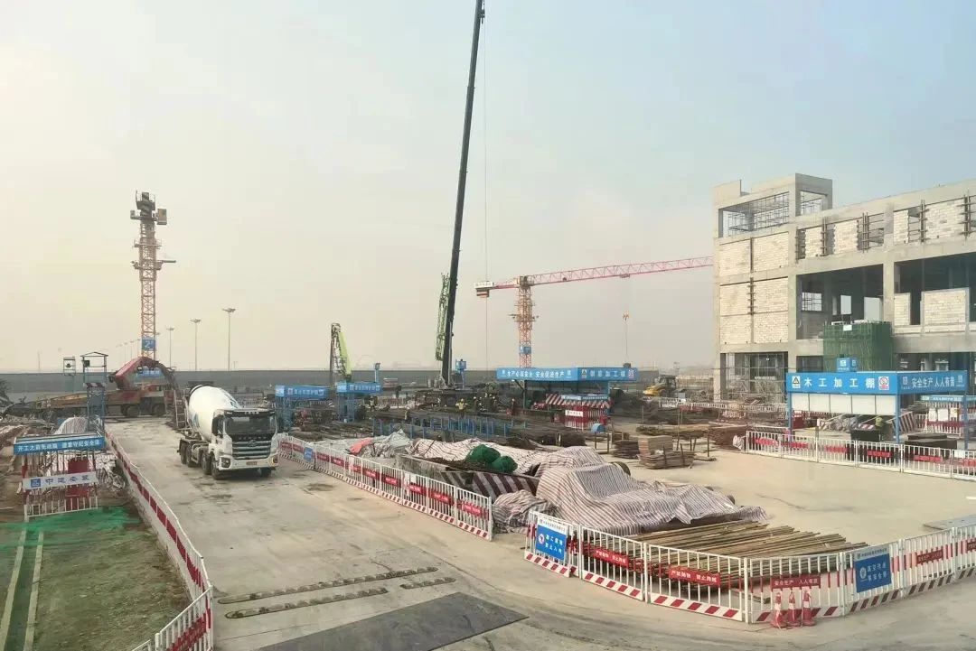 這個“超級航站樓”今日啟用！“禹龍”架起“空中絲綢之路”