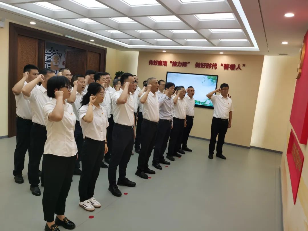 韓城公司組織干部員工開展黨風(fēng)廉政建設(shè)宣傳教育月系列活動(dòng)
